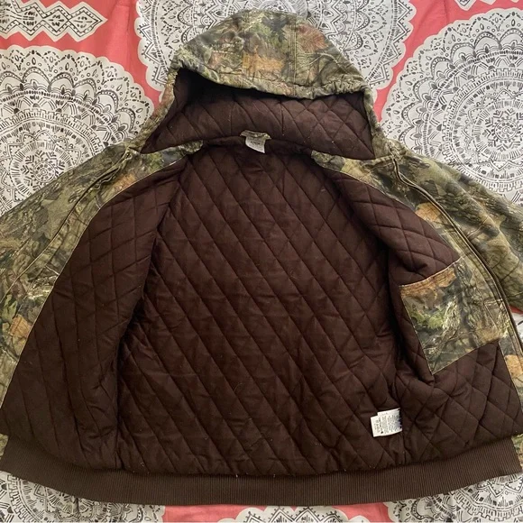 Women’s Camo Carhartt Jacket